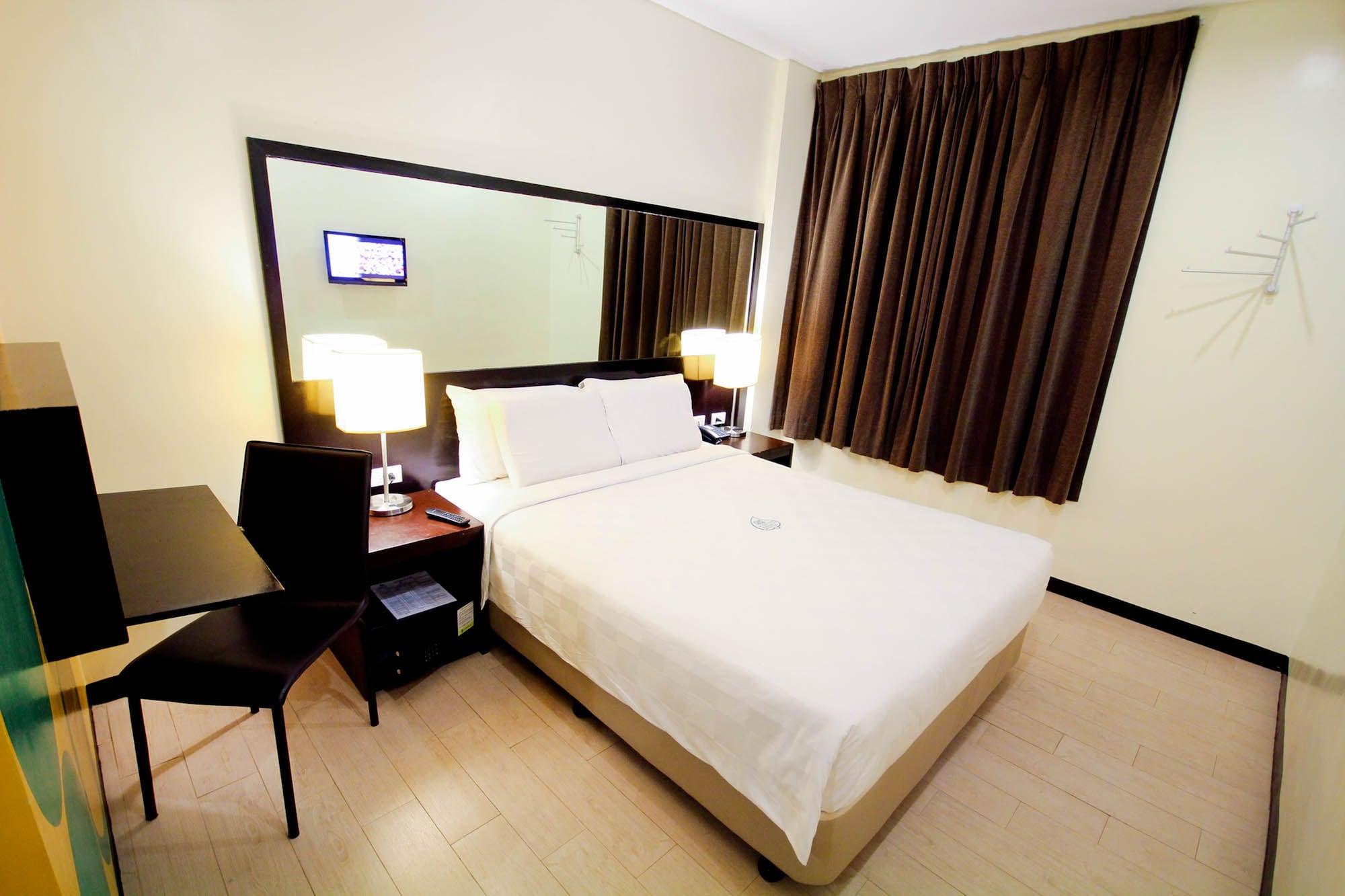 Go Hotels Puerto Princesa Buitenkant foto