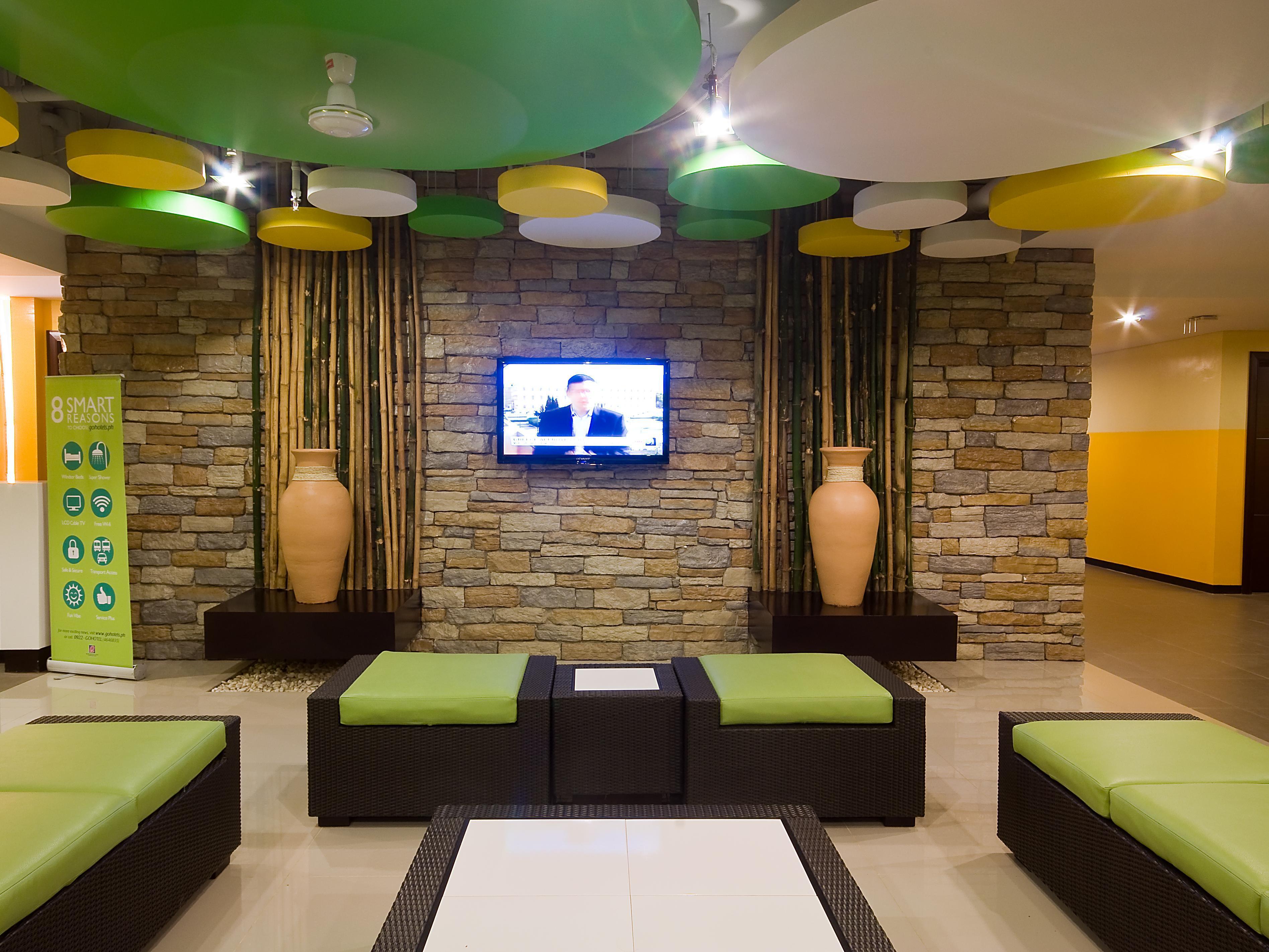 Go Hotels Puerto Princesa Buitenkant foto